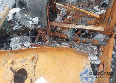 2021 Ford F-150 Xl z USA, uszkodzony, nr VIN 1FTMF1CB2MKE10604